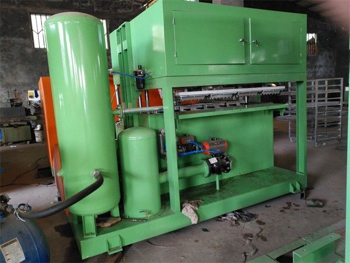 Production de machines à basse consommation d'énergie à haut rendement pour les plateaux d'œufs en papier contrôlée par ordinateur avec une vanne de marque allemande