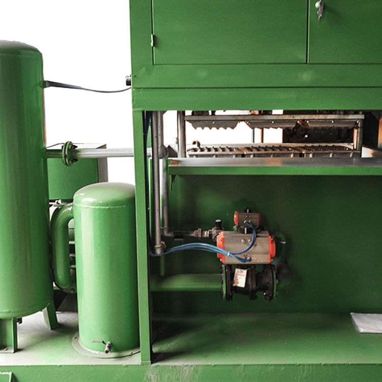 Machine à plateaux à œufs en pâte à papier à faible consommation d'énergie/Machine de moulage de pâte à plateaux à œufs avec contrôle PLC