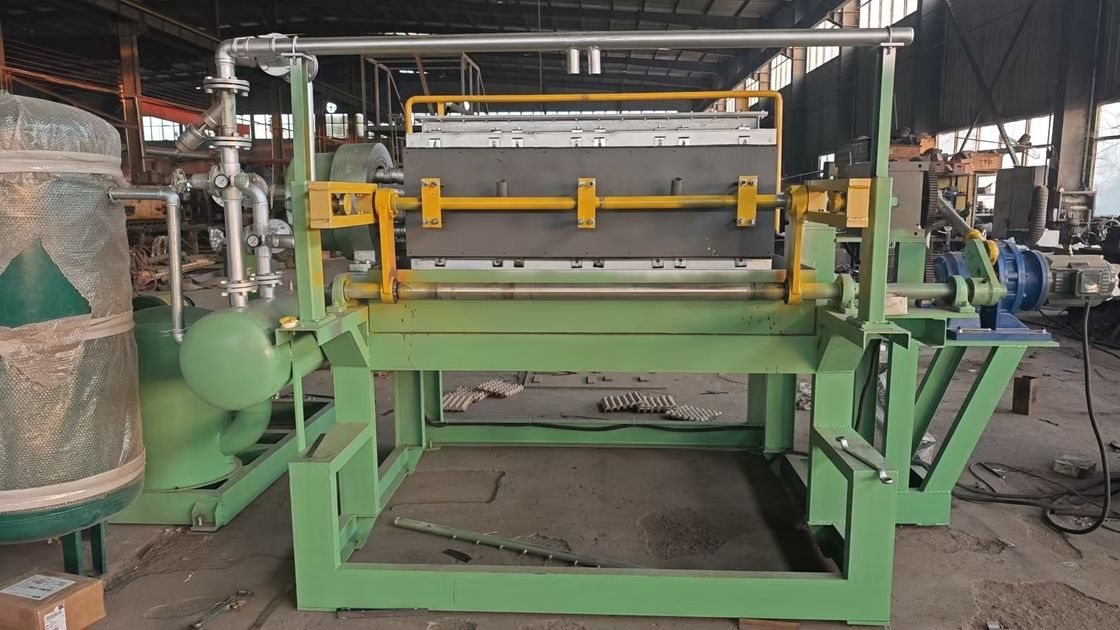 Prix de la machine à plateaux à œufs en papier recyclé avec machine à plateaux à pommes en pâte à papier de 3000 pièces