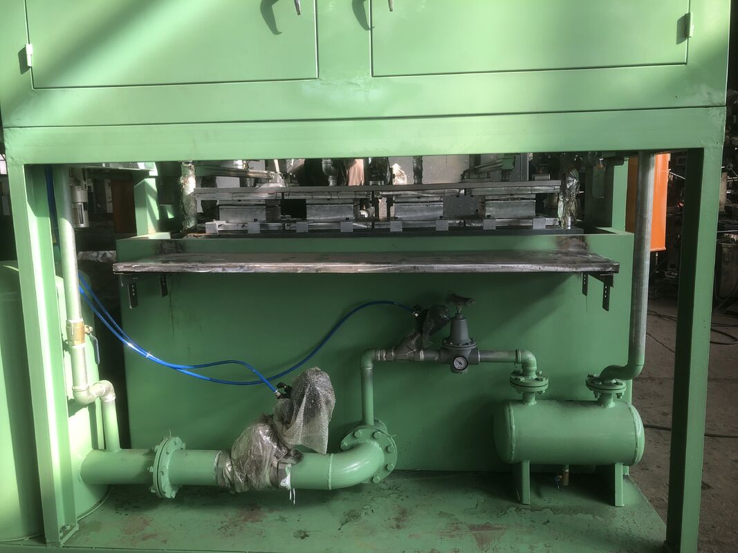 Machine de plateau à œufs à haute capacité de 1500 pièces par heure semi-automatique et automatique pour les déchets de papier