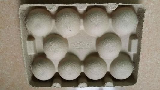 Déchets de papier vieille boîte de recyclage de papier plateau à œufs machine de production ligne de pâte à papier moulage plateau à fruits moulage plateau à œufs machine de fabrication prix