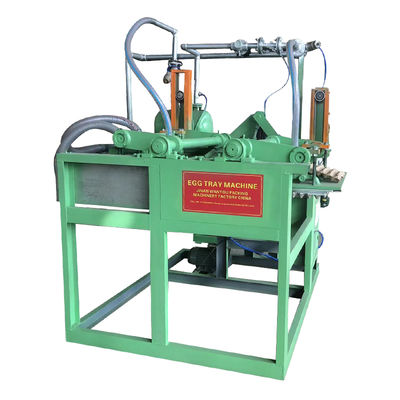 Machine de plateau à œufs en papier semi-automatique 700 pièces/h Option contrôlée par PLC Conçue pour les petites entreprises