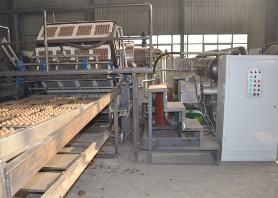 Cartonneuse durable à faible bruit d'oeufs carton de papier d'oeufs formant la machine